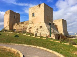 foto del castello di san michele situato nel centro di cagliari